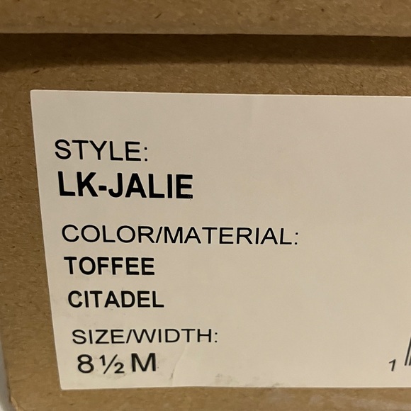 NIB Brown Leather Ankle Boots Lucky Brand Size 8.5 - Picture 11 of 11